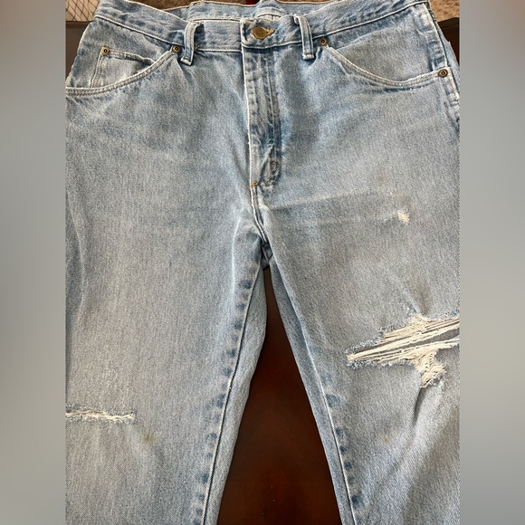 VINTAGE WRANGLER DISTRESSED JEAN - Picture 4 of 6